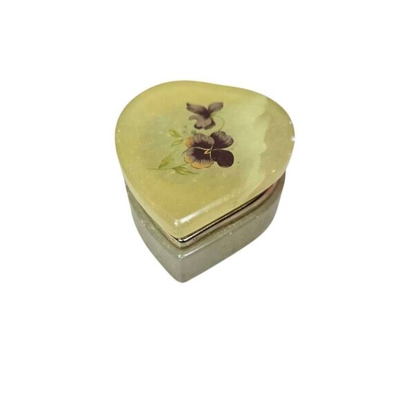 Vintage Alabaster Trinket Box Floral Handcrafted Italy Home Decor Hinged Heart - Picture 1 of 5